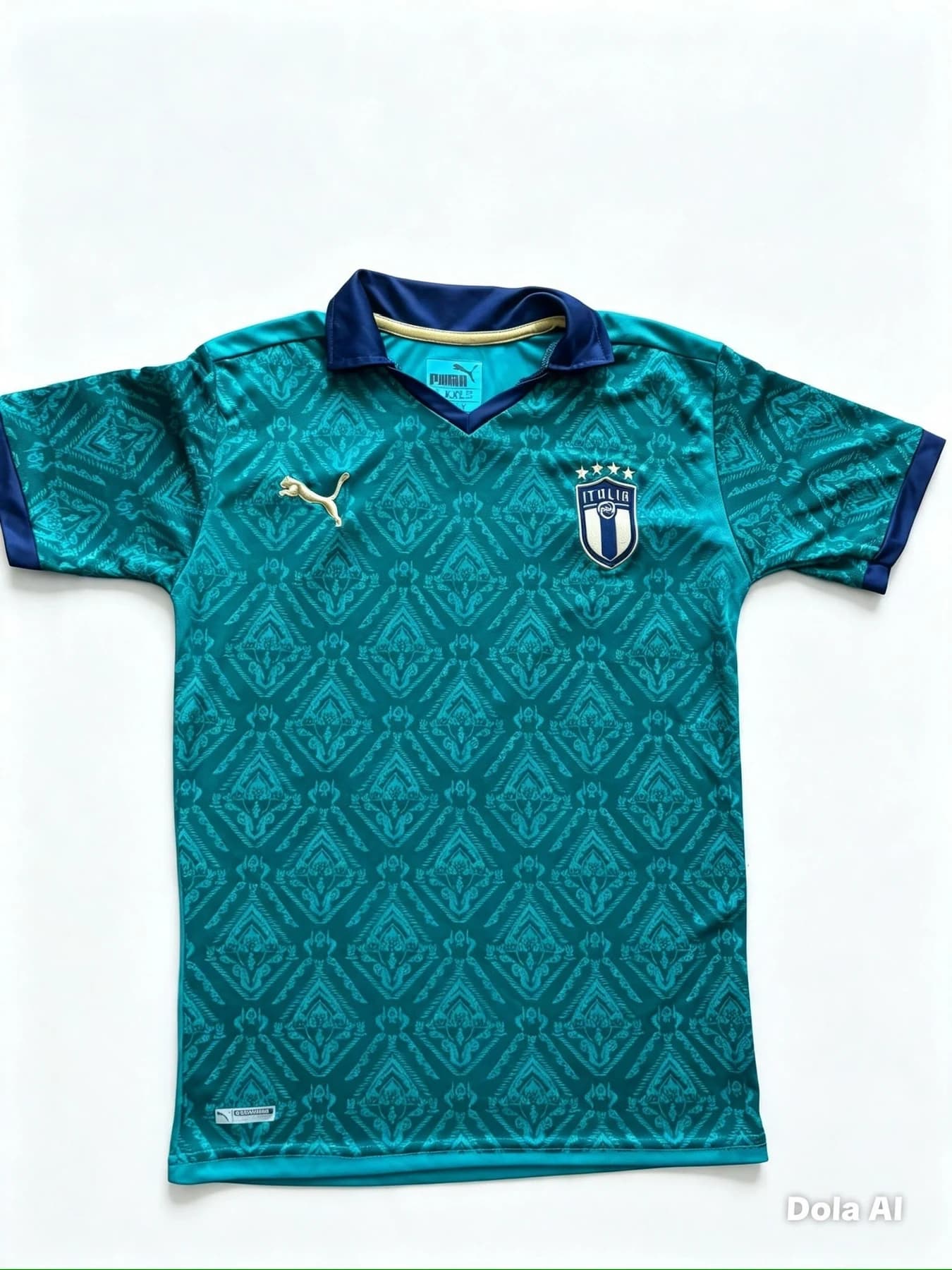Italy 2019/20 Shirt — front