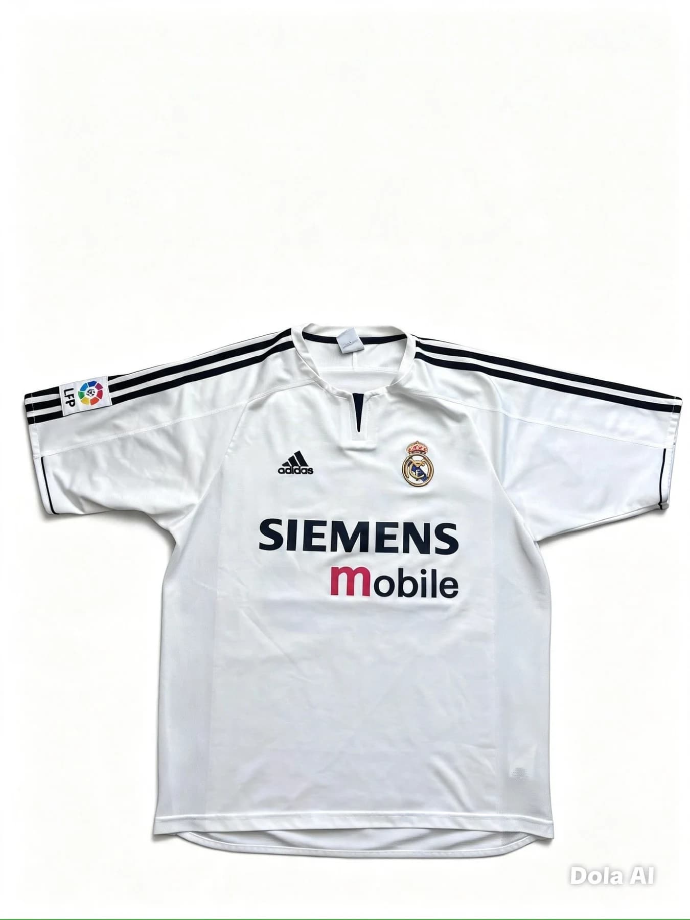 Real Madrid 2003/04 Beckham Shirt — front